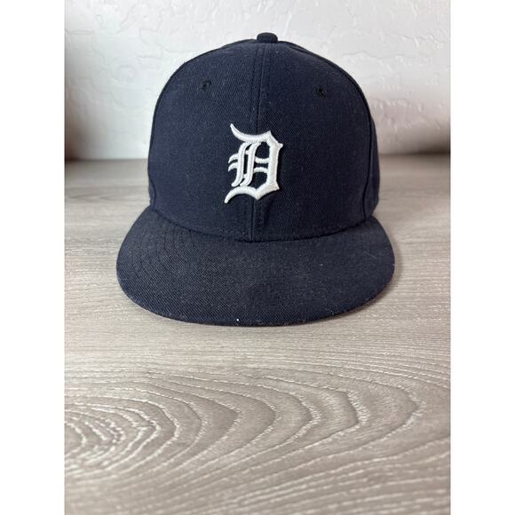 Detroit Tigers MLB New Era Classic Men's Fitted Baseball Hat Cap Size 7 1/4- EUC - Picture 1 of 4